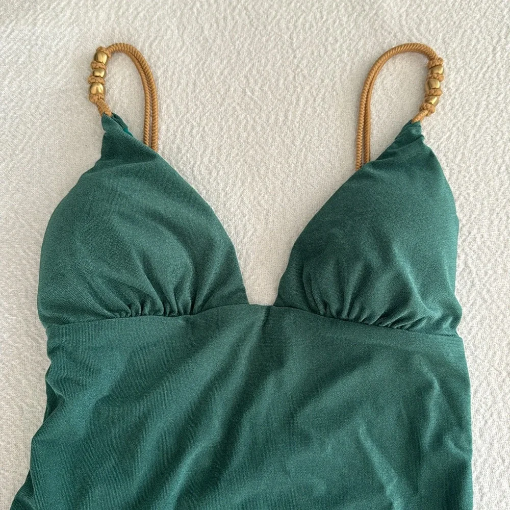 VIX Paige Claire One Piece, BRAND NEW, Size Medium, $298